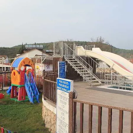 Sahra Su Village & מלון אולודניץ